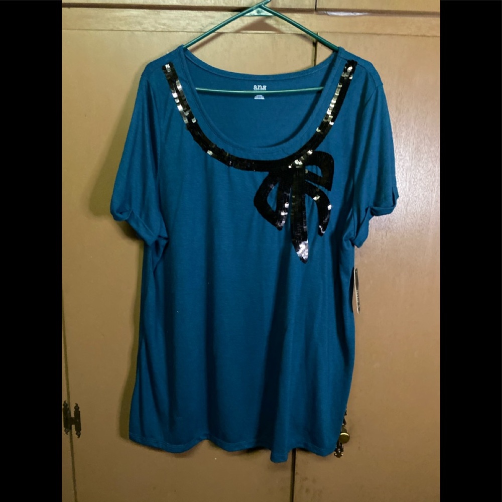 Short sleeve blouse